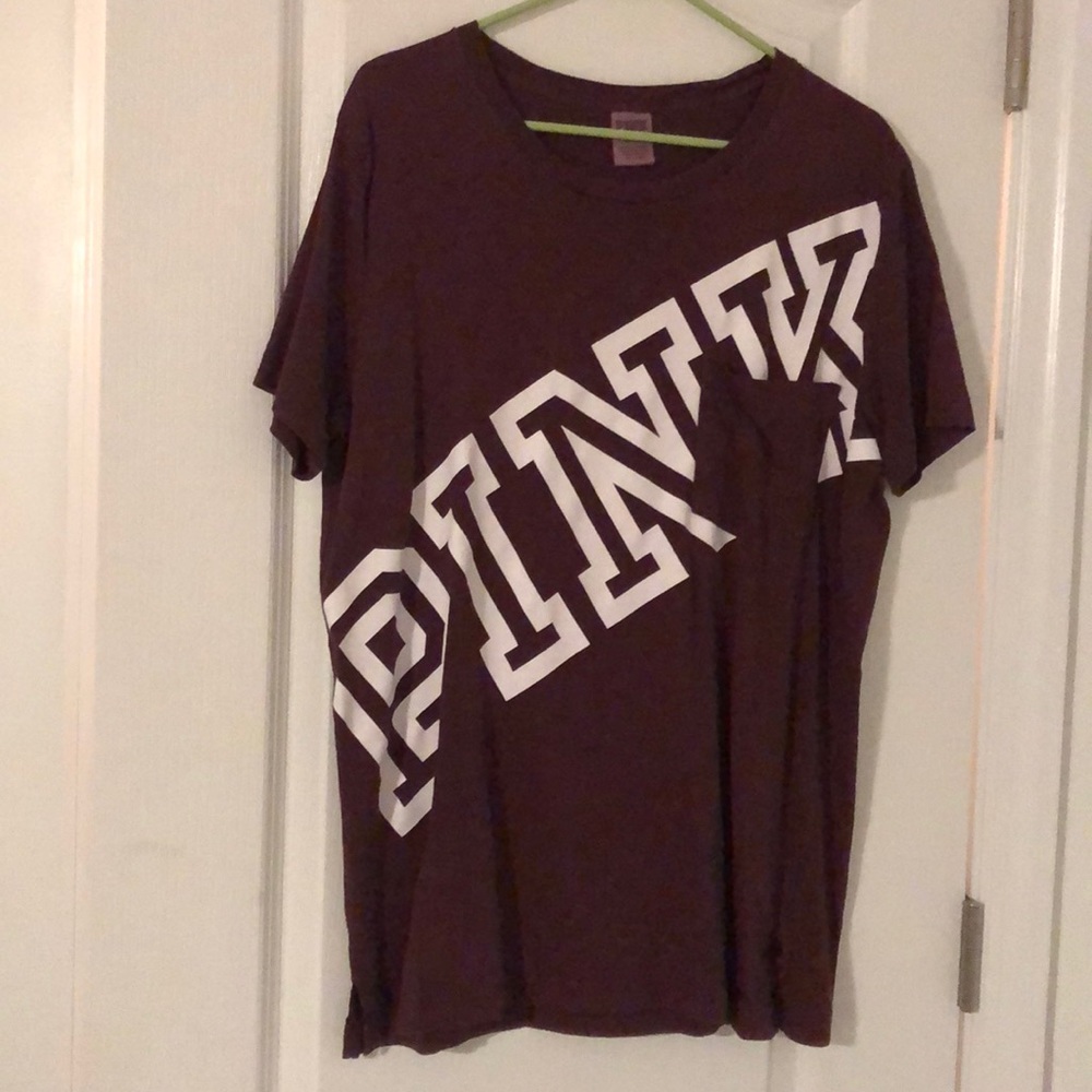 Pink maroon t shirt with pocket